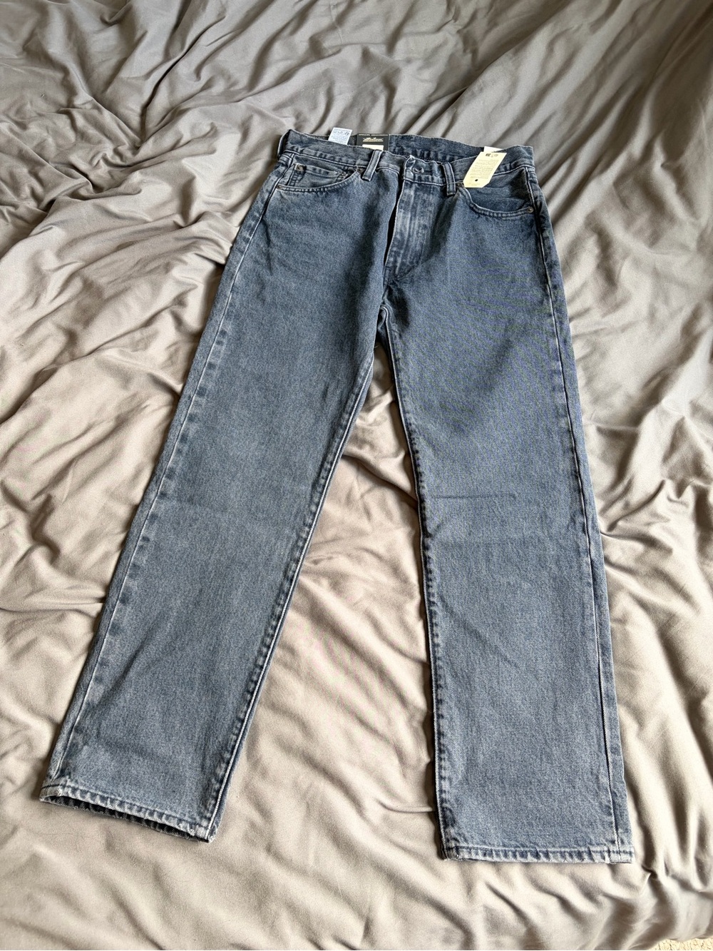 Levi’s Men’s 555 Relaxed Straight Jeans